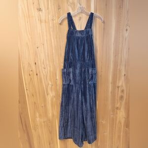NWT Natural Life Dakota Tie Velvet Overalls, Size Medium